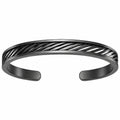 Bracciale rigido aperto nero con finitura intrecciata